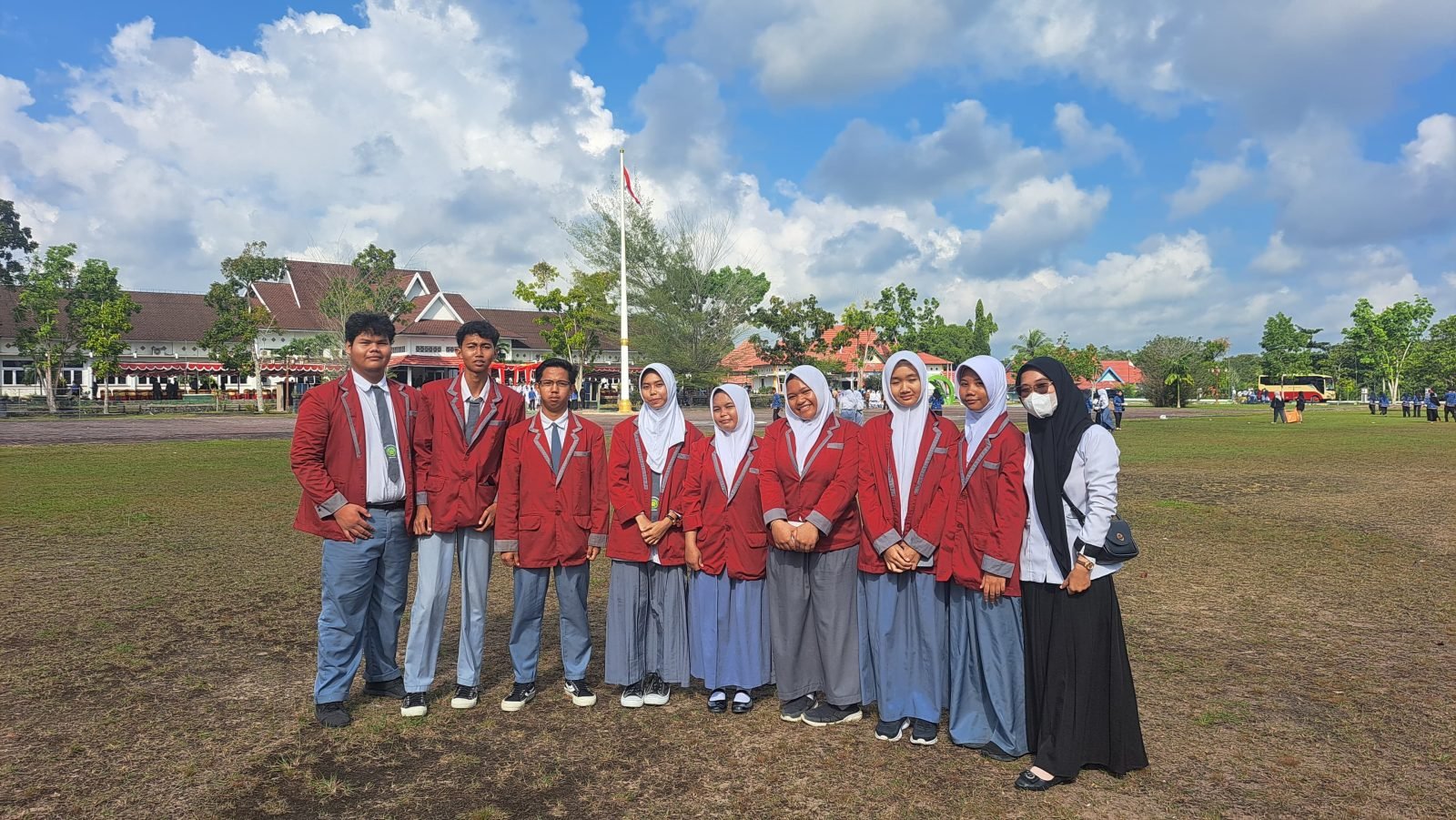 Siswa SMA Muhammadiyah Sukamara Ikuti Upacara Hari Lahir Pancasila